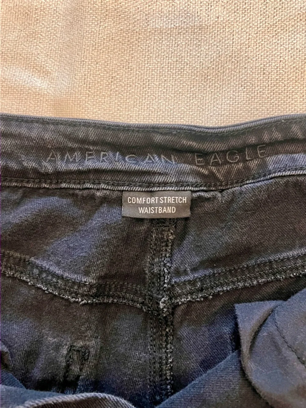 American Eagle Black Mom Jeans Size 10 Distressed Ripped Comfort Stretch - Picture 3 of 5